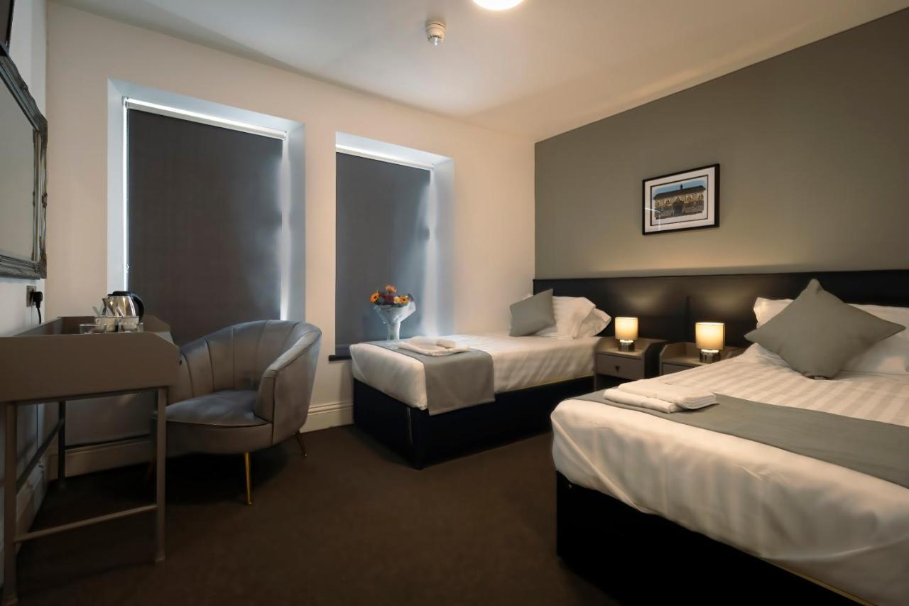 The Friendship Hotel Stocksbridge  Exteriör bild