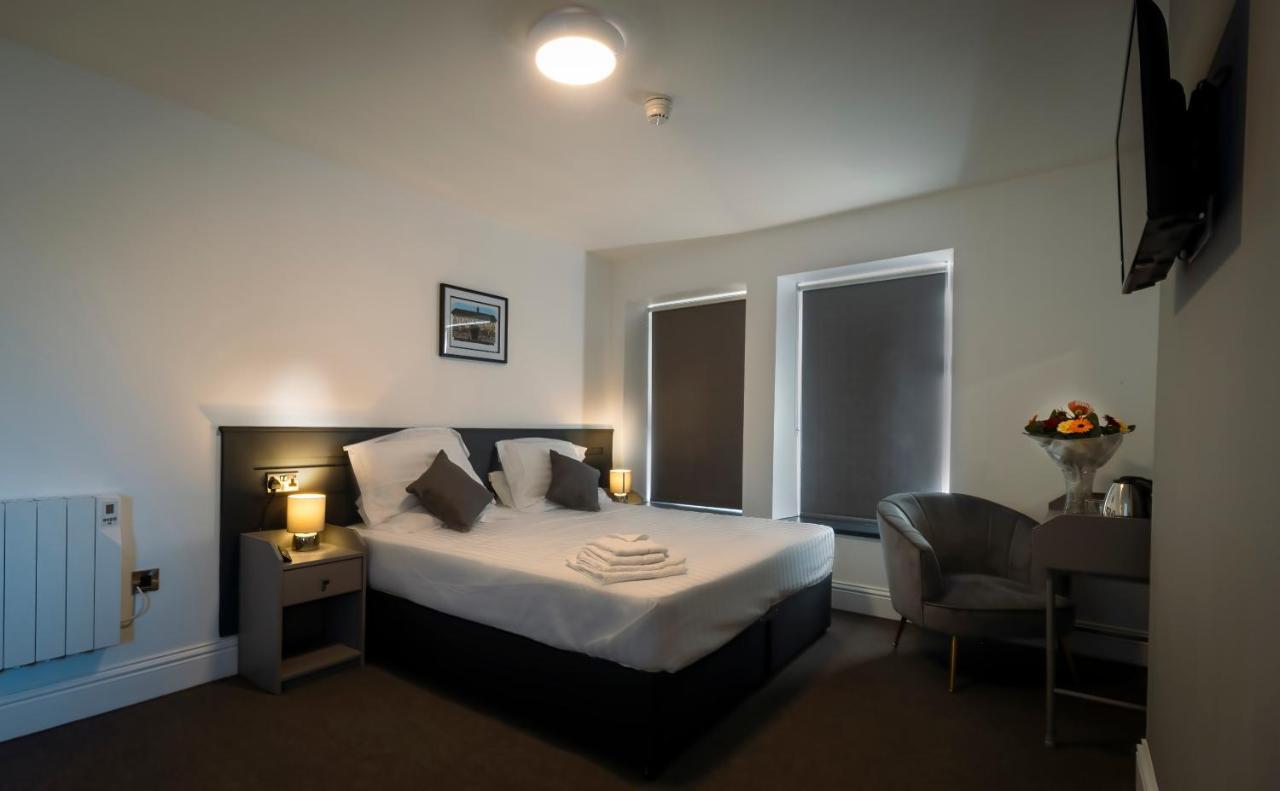 The Friendship Hotel Stocksbridge  Exteriör bild
