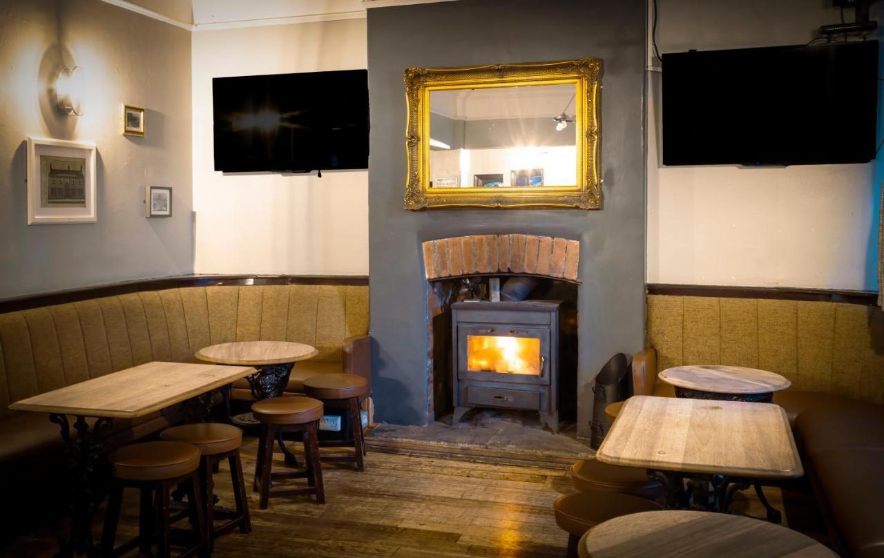 The Friendship Hotel Stocksbridge  Exteriör bild